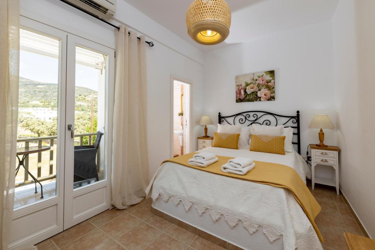 Pension Moschoula Platis Gialos  Экстерьер фото