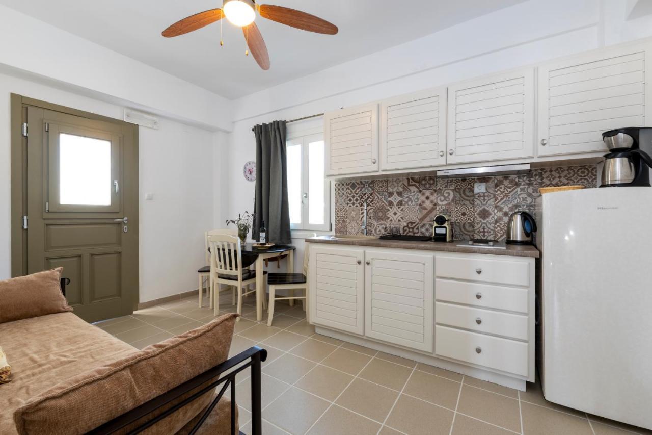 Pension Moschoula Platis Gialos  Экстерьер фото